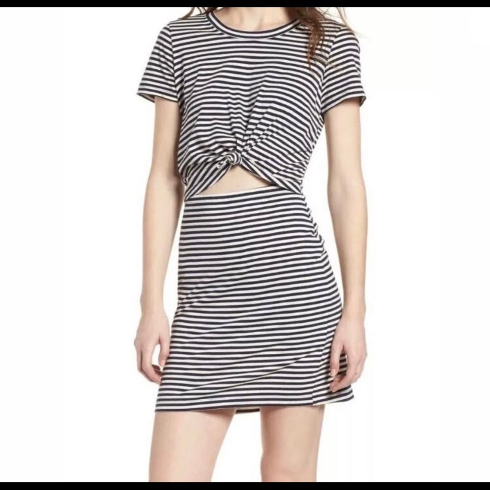 Socialite Stripe Cut-Out Dress